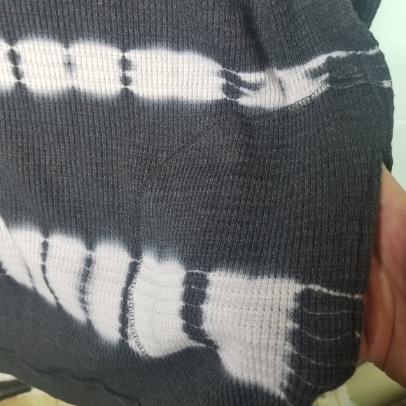 Free People gray canyon tie dye tunic thermal - Picture 7 of 11